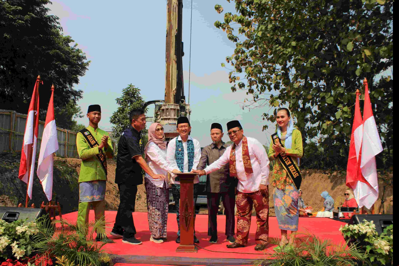 Perbaikan Jembatan Cipamingkis Bergulir Ditargetkan Rampung Desember