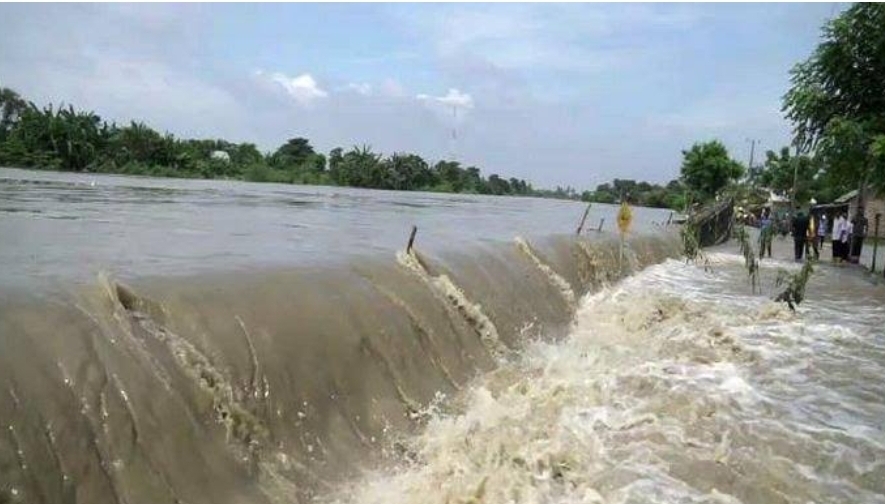 Tanggul Sungai Citarum Jebol Penyebab Banjir Bekasi dan Karawang