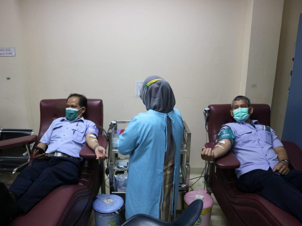 Kegiatan Donor Darah Dalam Rangka HUT Ke-40 PDAM Tirta Bhagasasi Bekasi