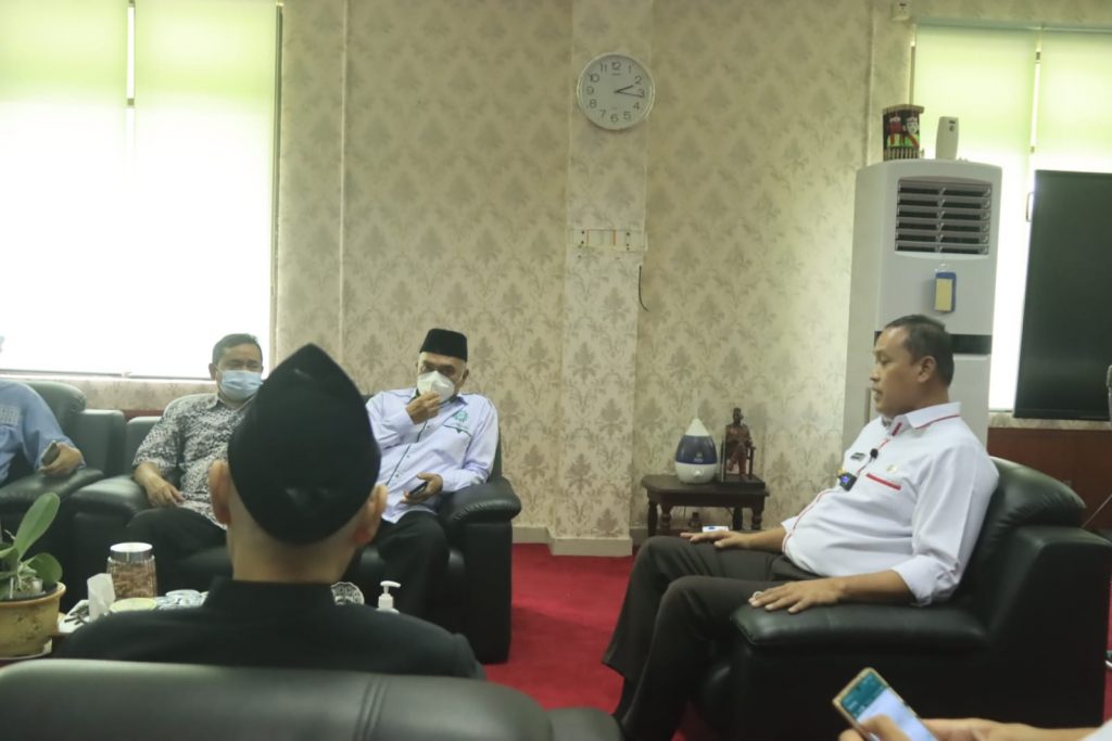 Pemerintah Kota Bekasi Jawa Barat Menggandeng Majelis Ulama Indonesia Guna Mempercepat Vaksinasi Kepada Masyarakat