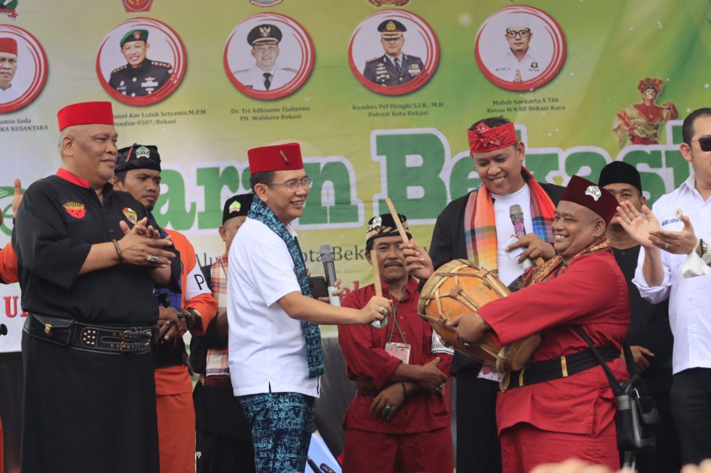 Pj Bupati Bekasi Dani Ramdan Mengingatkan Masyarakat Pentingnya Mengupayakan Sinergitas Antara Kota dan Kabupaten Bekasi