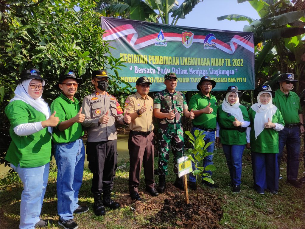 PDAM Tirta Bhagasasi, Kodim 0507/Bekasi, PJT II Tanam Pohon di Bendung Koja