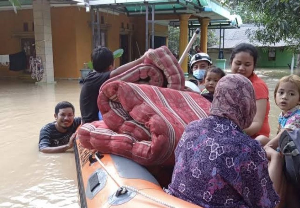 Pemerintah Kabupaten Bekasi Menetapkan Status Tanggap Darurat Bencana Hidrometeorologi