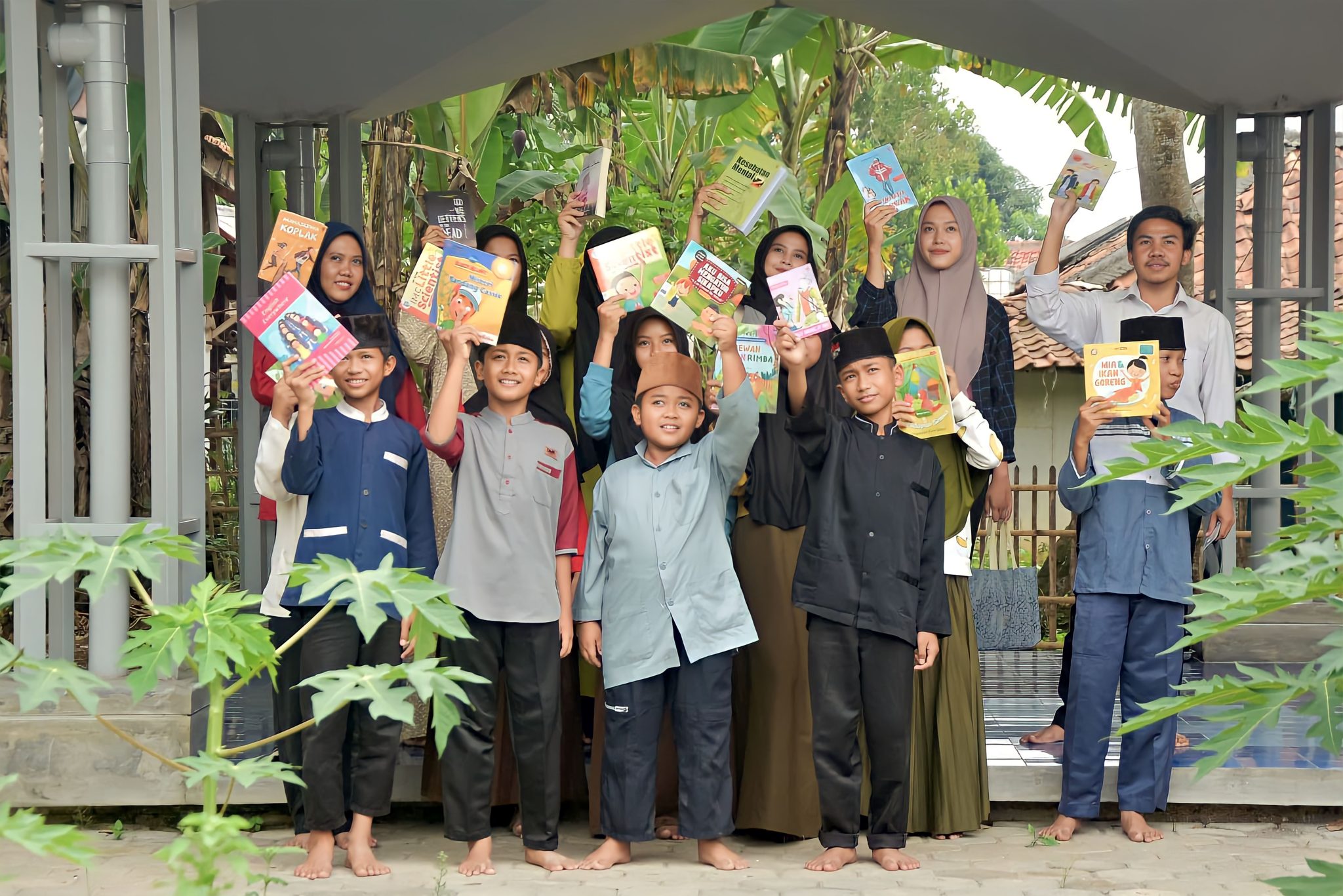 Tingkatkan Literasi Melalui Taman Baca Masyarakat - PERUMDA TIRTA ...