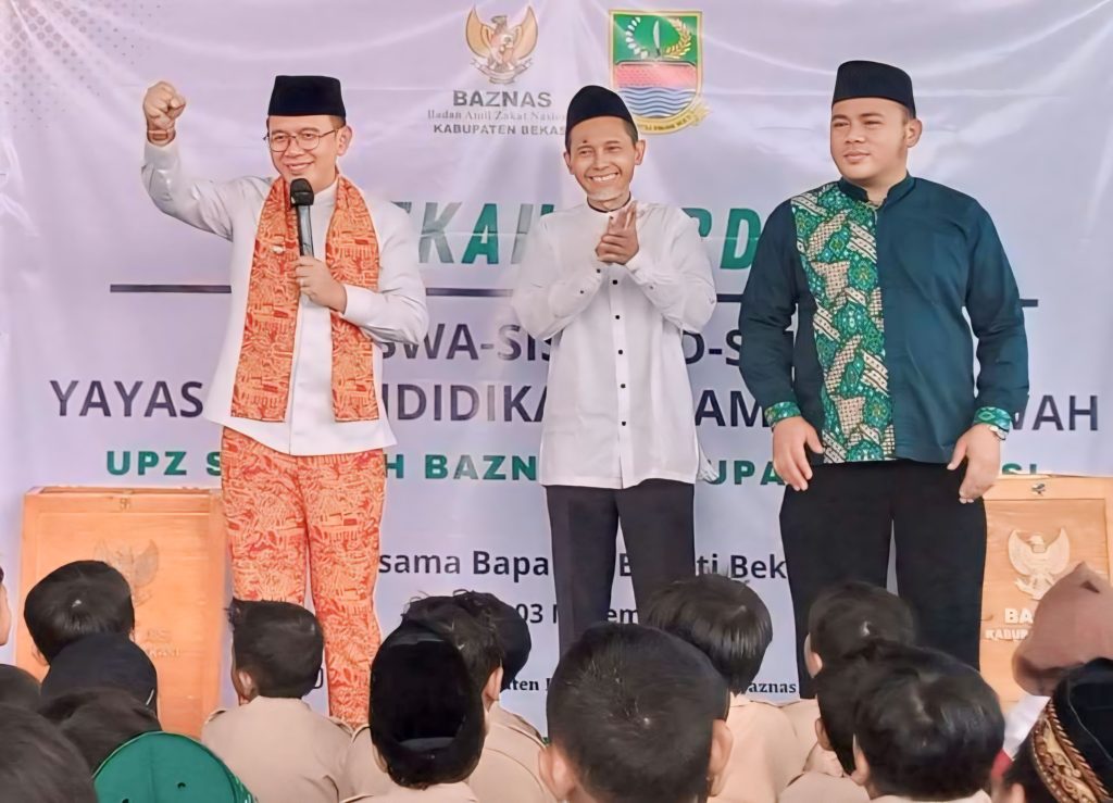Baznas Kabupaten Bekasi Kumpulkan Zakat Fitrah dari Sekolah Zakat