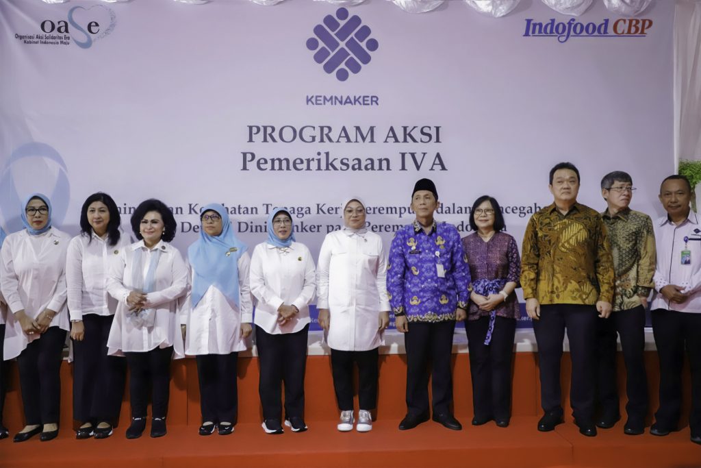 Menaker Tinjau Tes IVA Di Kabupaten Bekasi