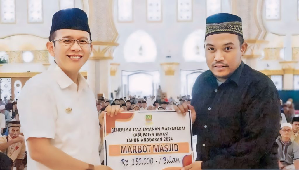 1.946 Imam dan Marbot Masjid di Bekasi Terima Bantuan Operasional