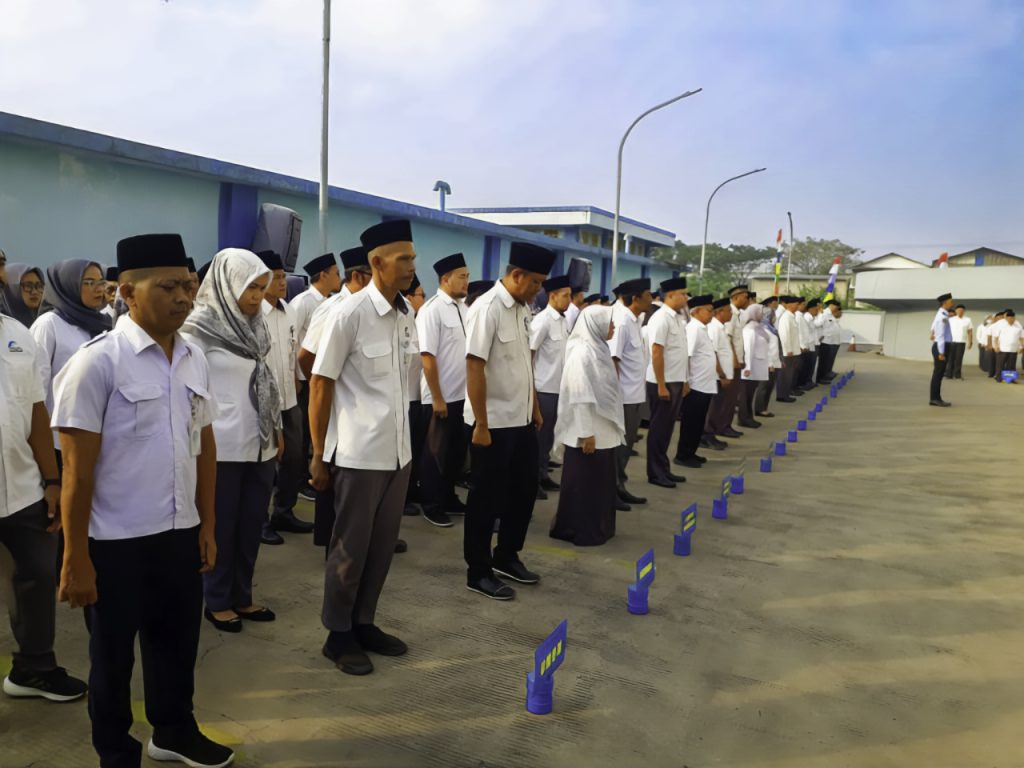 Antusias, Pegawai Perumda Tirta Bhagasasi Bekasi Gelar Apel Rabu Pagi