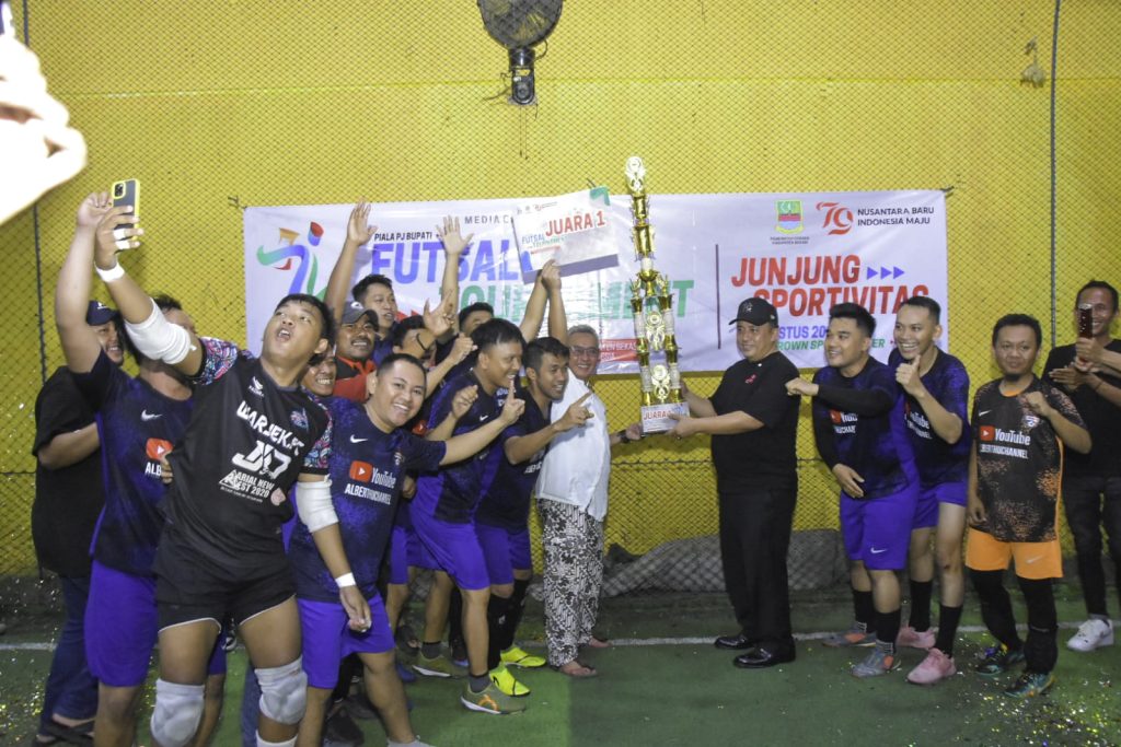 Diikuti 21 SKPD, Turnamen Futsal Piala Pj Bupati Bekasi 2024 Berlangsung Meriah