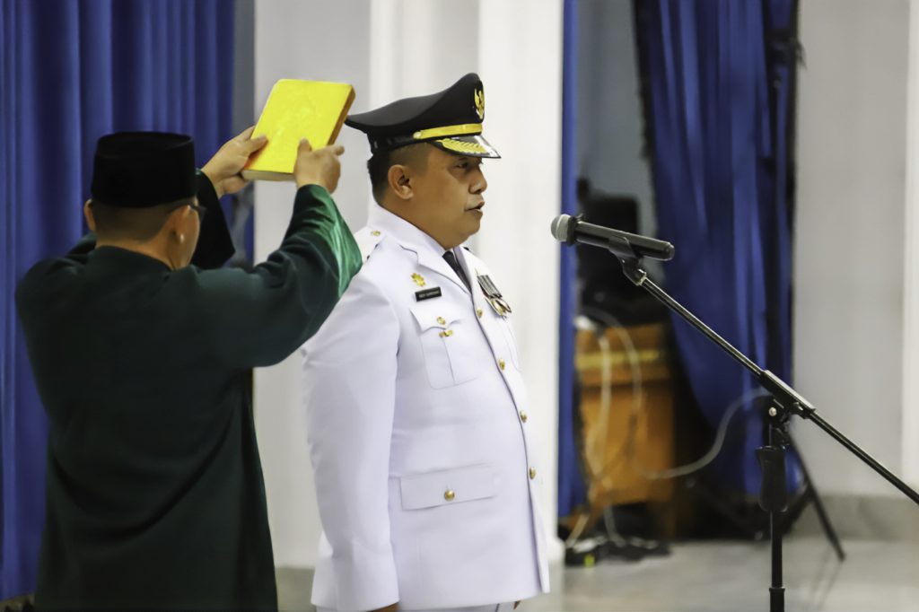 Sekda Dedy Supriyadi Dilantik Gantikan Dani Ramdan sebagai Pj Bupati Bekasi