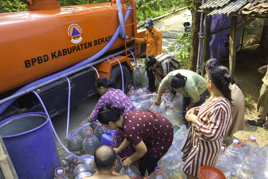 246.000 Liter Air Bersih Disalurkan ke 29 Desa