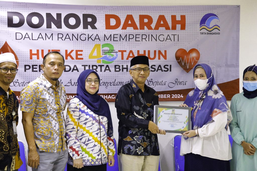 Donor Darah Hari Jadi Ke-43 Perumda Tirta Bhagasasi