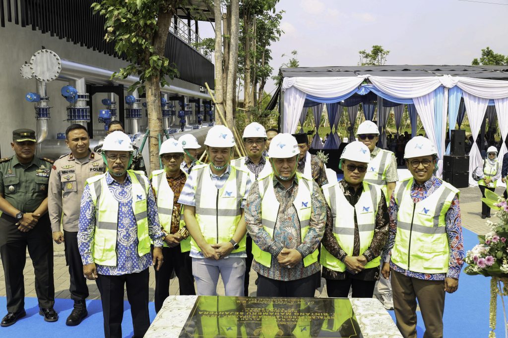 Pj Bupati Bekasi Puji Andil PT Bintang Mahameru Sejahtera Sediakan Air Bersih