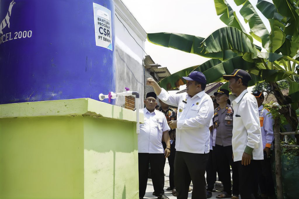 Sumur Bor Satelit Bantu Kebutuhan Air Bersih Masyarakat Muaragembong Bekasi