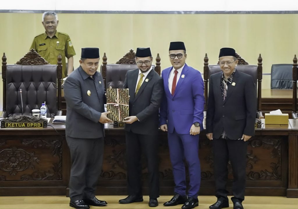 Pemkab Bekasi Bersama DPRD Bahas Tiga Raperda Prioritas