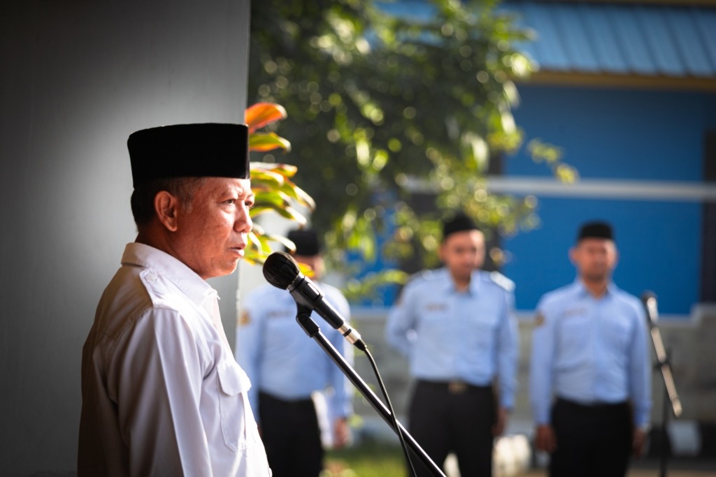 Pembina Apel Ingatkan Kembali Penerapan “Reward and Punishment” kepada Pegawai